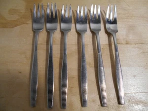 6 DANSK Denmark VARIATION VI 6 5/8" Salat- oder Dessertgabeln gerippt 8351 - Bild 1 von 3