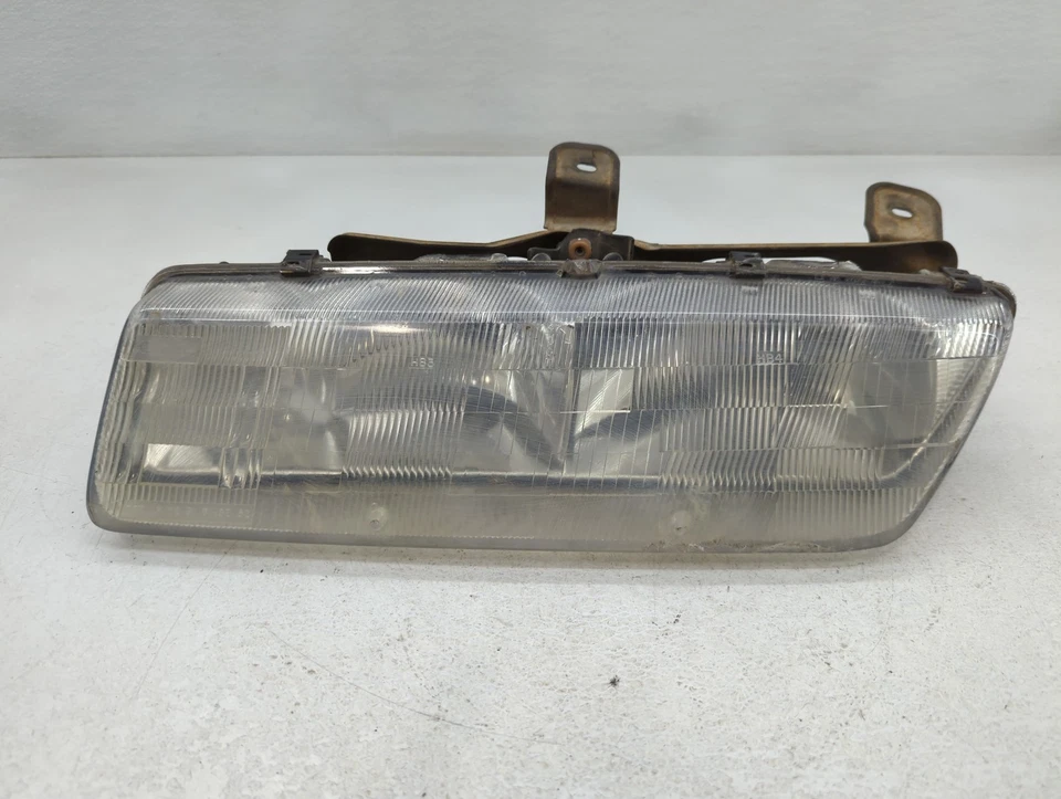 1991-1995 Saturn Sl2 Driver Left Oem Head Light Headlight Lamp C5ITR - Image 1 of 4