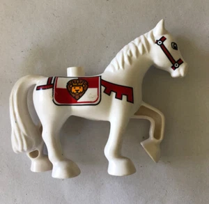 Lego Duplo Castle Pferd mit Löwenwappen - Bild 1 von 6