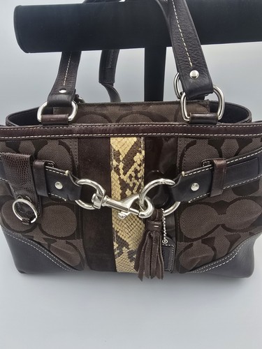 BORSA A MANO COACH HAMPTON SIGNATURE PITONE RIGHE NAPPA GANCIO CHIAVE LOGO ETICHETTA