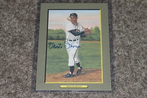 MONTE IRVIN PEREZ STEELE HALL OF FAME GREAT MOMENTS AUTOGRAPHED # 2439/5000 - Picture 1 of 1