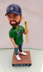 Marcas de éxito 2022 Mike Golic Jr Hartford Yard Goats Bobblehead nuevo desgaste en caja - Imagen 1 de 7