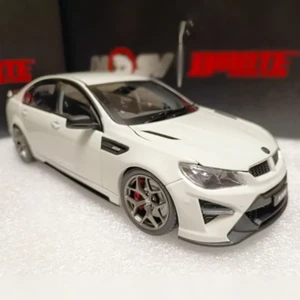 1:18 Scale Holden HSV GTSR Model Car (WHITE) - Picture 1 of 4