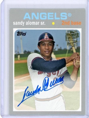 2016 Topps Archives Fan Favorites Autograph #FFA-SAJ Sandy Alomar Sr. - Image 1 of 2