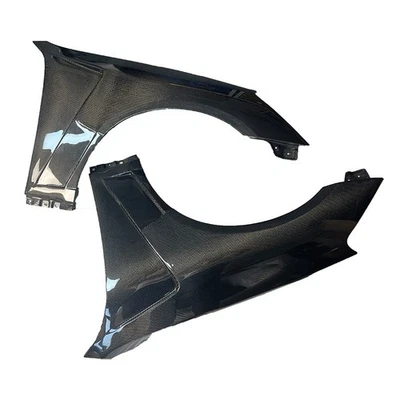 Guardabarros delanteros ventilados de fibra de carbono real reemplazo para Infiniti G35 sedán 2003-2006 Foto 1 de 4