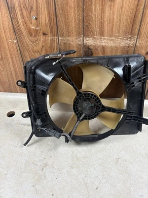 Ventilador de refrigeración Honda Pilot 2003-2007 1700063TY Foto 1 de 4