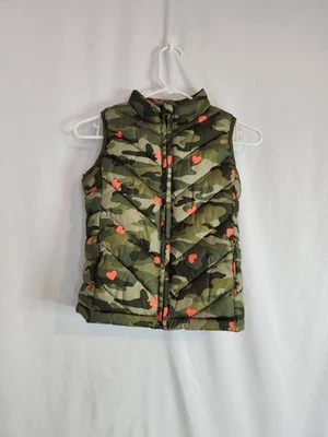 Gap Kids Girls Camo Puffer Vest W/ Hearts, Size M - Image 1 of 3