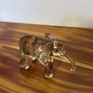 Baby Elephant figurine 2.5”x1” Adorable - Picture 1 of 12