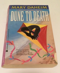 Dune to Death by Mary Daheim (2001, Mass Market) - Imagen 1 de 3