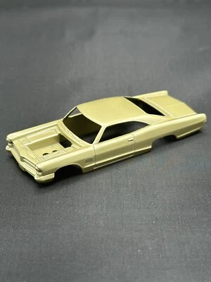 Johnny Lightning 1965 ‘65 Pontiac Catalina Prototype Test Shot Body Unspun Error - Image 1 of 2