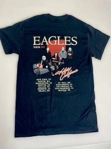 The Eagles Hotel California 2021 Konzert Tour T-Shirt Unisex Small Neu Gildan - Bild 1 von 7