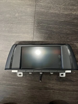 BMW Serie 3 320i 2012-2017 pantalla de visualización de información OEM P/N: 9270393 Foto 1 de 4