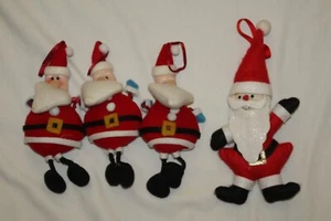 VINTAGE 4ER SET FILZ WEIHNACHTSMANN HANDARBEIT ORNAMENTE - Bild 1 von 5