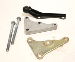 98-04 MERCEDES-BENZ SLK230 KOMPRESSOR SPORT POWER STEERING PUMP BRACKET OEM - Picture 1 of 15