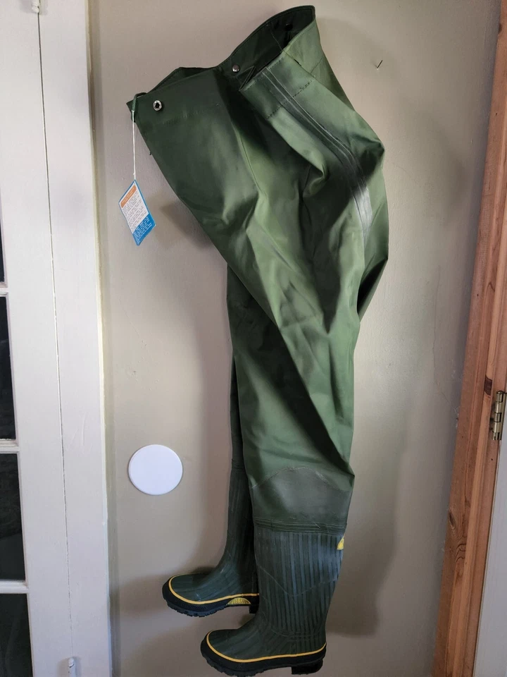  American Camper Fishing Chest Waders size 8 steel shank boot NWT - Image 1 of 4