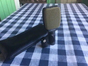 MD409 Style Mikrofon. By Eight Button Mikrofone. (2von2). Bitte Beschreibung beachten. - Bild 1 von 5