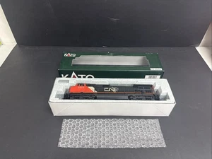 Kato 37-1202 HO Scale Canadian National GE C44-9CW Diesel Locomotive #2503 P.228 - Picture 1 of 9