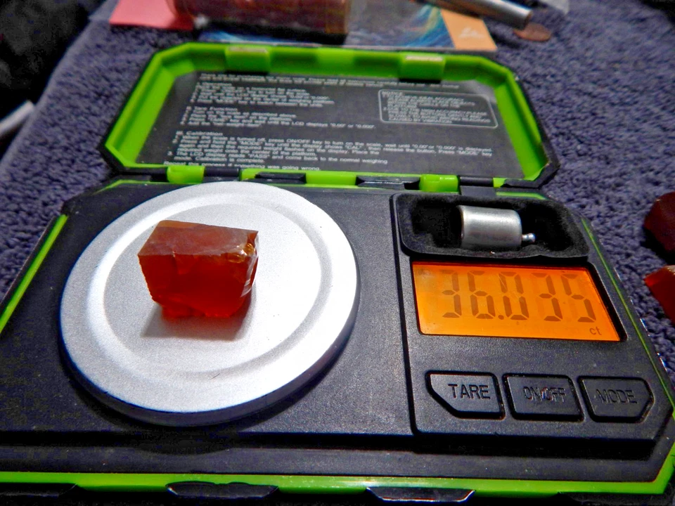 36.035 克拉墨西哥 JR 火蛋白石宝石粗糙 — 第 1/1 张图片