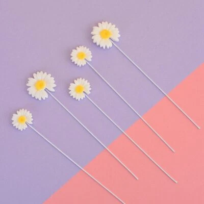 Decoración Flores Pastel Blanco Toppers Rosa Inserción Margaritas Tarjeta Azúcar y Foto 1 de 4