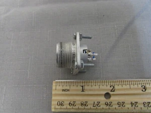 Amphenol 5-Pin Circular Connector 9344-97-3102A-14S-5P (639) - Picture 1 of 2