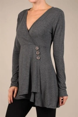 Top túnica Chatoyant Fabulous imitación envoltura cuello en V brezo carbón mediano Foto 1 de 4