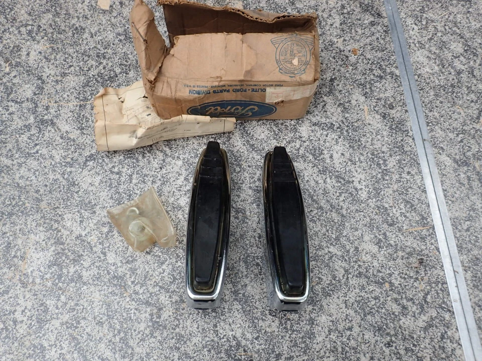 Ford Galaxie 1970 kit de protección de parachoques trasero, ¡nuevo en stock! D0AZ-17984-A protectores LTD Foto 1 de 4