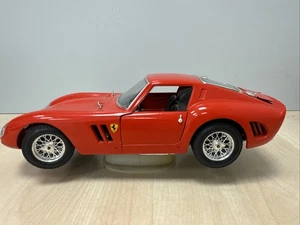🚗 Ferrari 250 GTO 1962 – Modellauto 1:18 Bburago - Bild 1 von 6