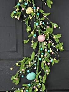 48" Easter Eggs & Herb Leaves Garland - Picture 1 of 2