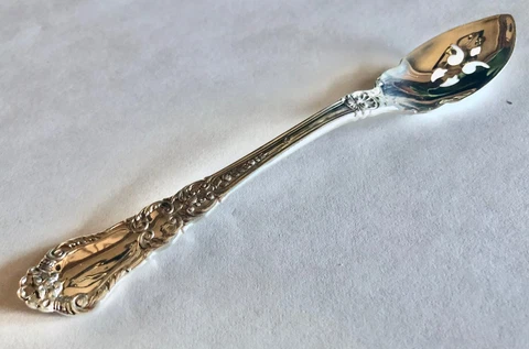 Gorham OLD BARONIAL Serling Silver Pierced OLIVE SPOON 5 1/2" No Mono Cover