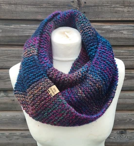 Hand Knitted Autumn Rainbow Chunky Infinity Scarf Snood Cowl Neck Warmer Blue 🌈 - Picture 1 of 5
