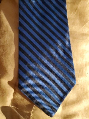 Corbata Brooks Brothers Makers Silk Repp rayas azules y negras hecha en EE. UU. 58 x 3,75 Foto 1 de 2