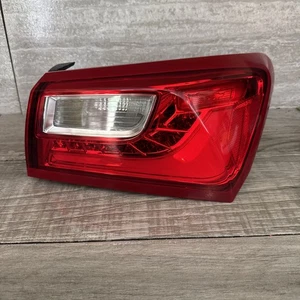 🥇 2016-2019 Chevrolet Malibu Tail Light Passenger Side Outer LED 84132383 OEM - Bild 1 von 7