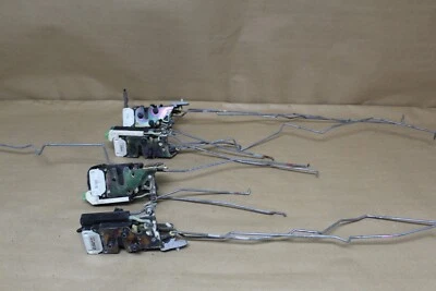 2000 2001 2002 2003 2004 2005 2006 Chevrolet Tahoe Suburban Door Lock Latch OEM - Image 1 of 4