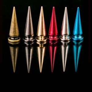 Remaches traseros con cono punk punk tachuelas de cuero artesanías bolsas cinturón ciclista 10x29 mm - Imagen 1 de 1