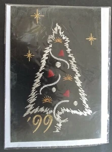 Beautiful hand embroidered Christmas Card with Christmas Tree Design - Bild 1 von 2