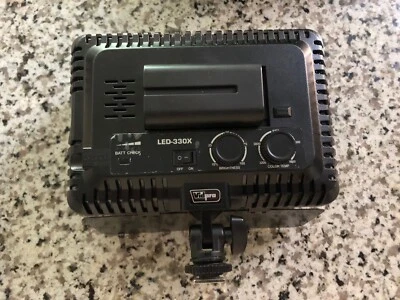 VidPro LED-330X Variable-Color On-Camera LED Video Light Kit - Image 1 of 4