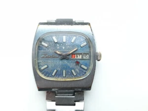 Soviet Vintage Automatic Men's Watch SLAVA 2427 Tank USSR - Picture 1 of 7