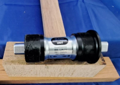 Shimano BB-UN71 Cartridge Bottom Bracket 73mm shell-107mm spindle-nos-nib - Image 1 of 3