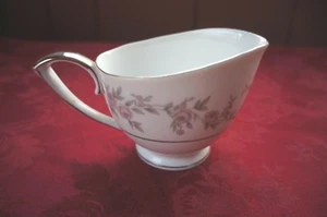 MIKASA 8276 RENEE CREAMER - Picture 1 of 3