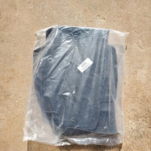 Alfombrillas Cadillac XT-6 2020-2022 alfombrillas OEM para vehículos negro azabache 84585248 4 piezas - Imagen 1 de 6