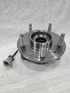 Front Wheel Hub Bearing Assembly For Chevy, SUZUKI, Saturn, Select Years(see Des - Picture 1 of 10