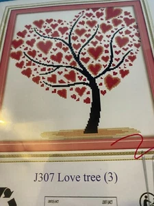 LOVE HEART TREE cross stitch kit 14 count AIDA + COTTON - Picture 1 of 6