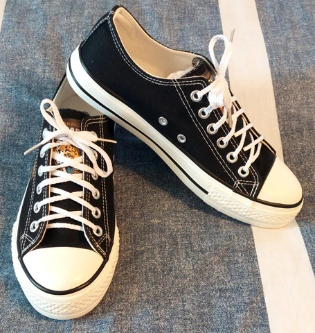 E-Lov NFL Jacksonville Jaguars Converse Style Sz EU 37 Women 6.5 Men 5 Sneakers Cover