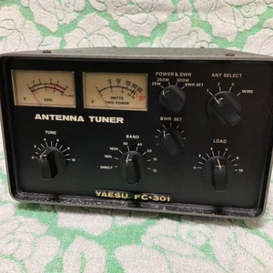 YAESU FC-301 Tuner antenowy Śmieci - Zdjęcie 1 z 5