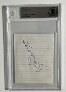 JOE DiMAGGIO SIGNED AUTOGRAPHED 3.5X4 INCH CUT SIGNATURE BECKETT BAS AUTHENTIC - Picture 1 of 2