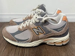 New Balance 2002R Mushroom Hazy Peach Women's Size 5.5 Comfort Travel Sneakers - Picture 1 of 8