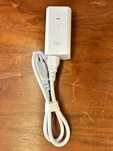 UniFi 24V 12Watts 0.5A Gigabit PoE Power Injector GP-A240-050G - Picture 1 of 5