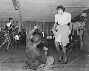 Black Man Gets Down At Juke Joint Dance! 8x10 Reprint Of Old Photo - Picture 1 of 1
