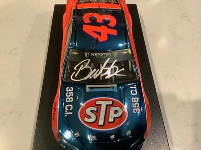 Richard Petty & Wallace autografiado 2018 STP Darlington versión de carrera cromo Foto 1 de 4
