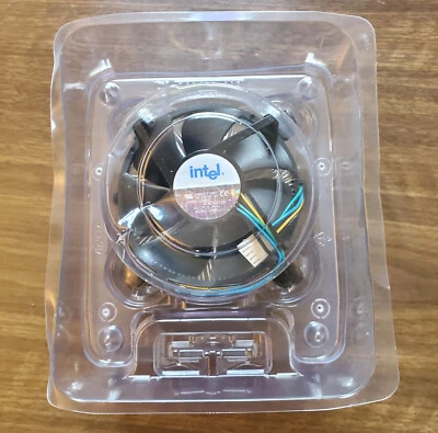 LGA 775 Intel heat sink fan CPU cooler D34223-002 - 30mm thick - Core 2 Duo Quad - Image 1 of 3